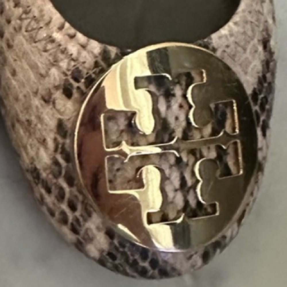74# Tory Burch Snakeskin Flats with Gold Logo - Picture 4 of 9